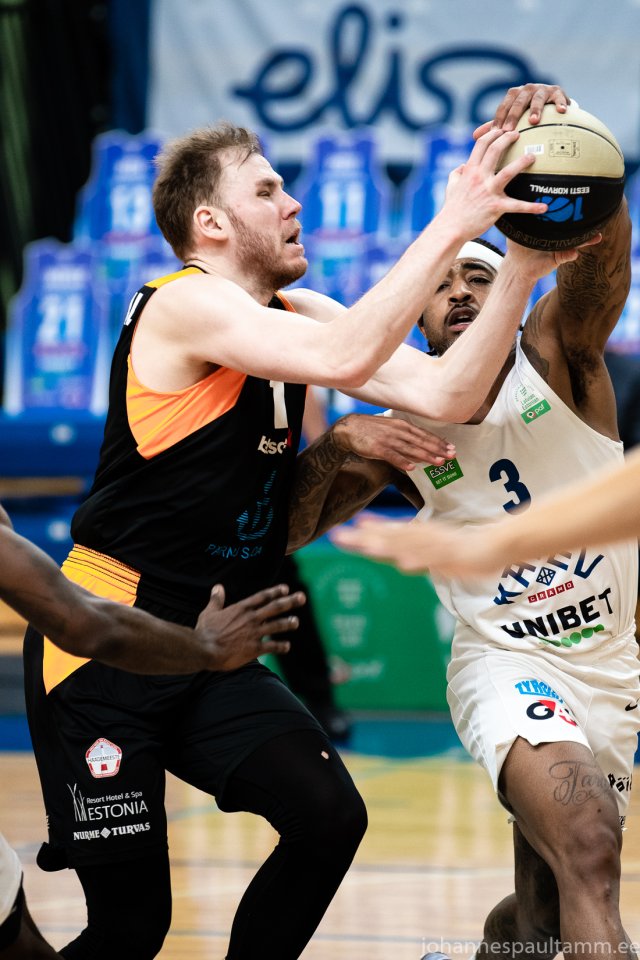 19 Kalev-Cramo vs Pärnu Sadam 76-81 08.05.21
