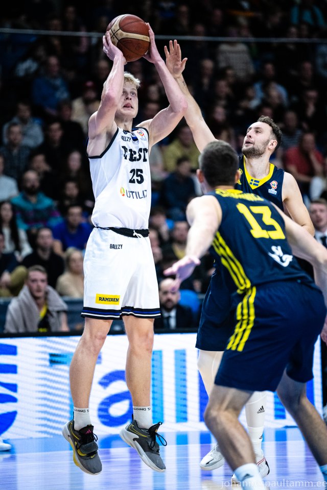 21 Eesti vs Rootsi 82-87 11.11.22