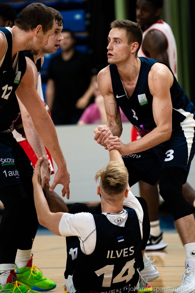 15 TalTech vs Salon Vilpas 64-73 17.09.22