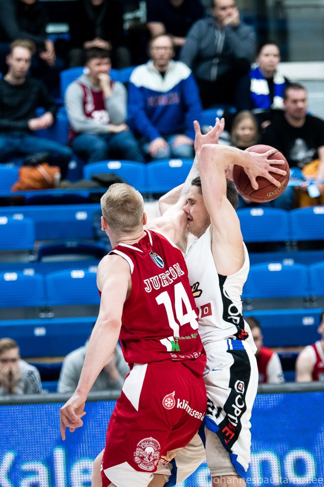 12  Kalev-Cramo vs TLU-Kalev 98-53 24.01.18