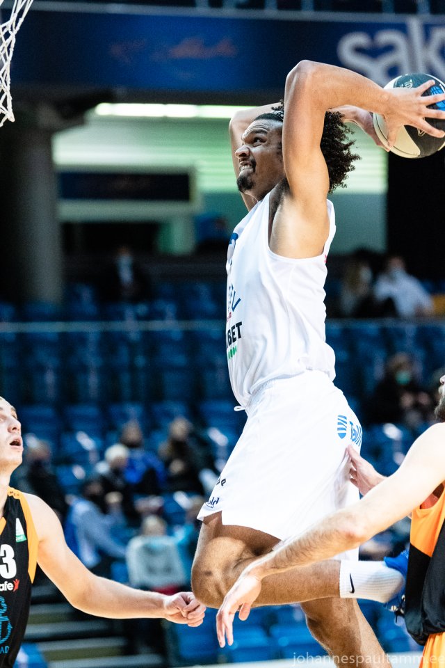 15 Kalev-Cramo vs Pärnu Sadam 81-60 31.10.20