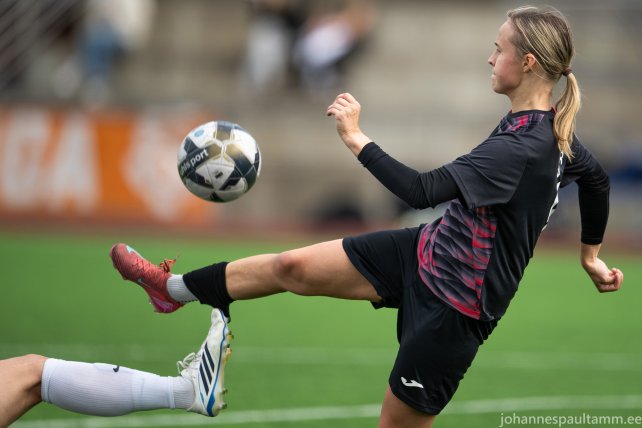 01 Liis Getter Saar mängus Viimsi JK vs Saku Sporting 0-4 12.09.26